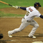 Leones se apoyó en su ofensiva para superar a Cardenales