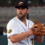 Tiburones festejó y acabó con el invicto de Leones