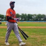 Omar Vizquel elogia la astucia de Miguel Cabrera corriendo las bases