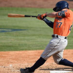 José Altuve rey del jonrón en postemporada