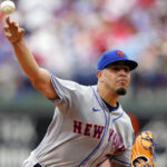 Yonny Chirinos regresó con Tampa Bay