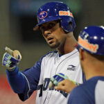 Leones seguirá usando a un comité para cerrar los partidos