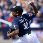 Gerardo Parra comenzó a tomar práctica de bateo