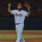 Antonio Senzatela y Rockies evitaron ir al arbitraje