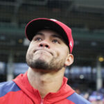 Yoendrys Gómez ascendido por los Yanquis