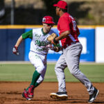 Néstor Molina extendió su dominio contra México en Series del Caribe