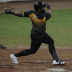 Luis García se unió a un reducido grupo de criollos en playoffs