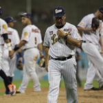 Leones salió del slump con paliza a Caribes