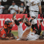 Magallanes arrancó con victoria su defensa del título