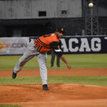 Leones se llevó el primer duelo entre los Eternos Rivales