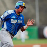 Tiburones firmó al infielder Edgar Durán