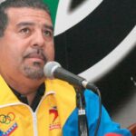 Salvador Pérez comienza a sobresalir por su poder