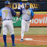 Carlos Rivero cazó Tiburones y Cardenales ganó séptimo juego en fila