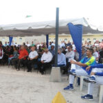 Luke Irvine va contra Magallanes con el estilo de Mayweather