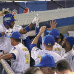 Tiburones venció a las Águilas en seis innings