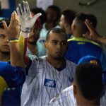 Luis Domoromo gana tiempo de juego a punta de batazos  