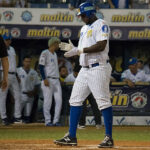 Tigres blanqueó a las Águilas y dividió la serie en Maracaibo