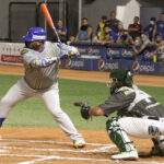 Once prospectos criollos protegidos en roster de 40