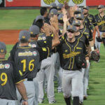 Leones dominó el primer duelo contra su eterno rival