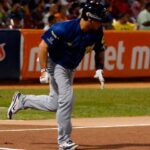La nave se mueve con los remos del bullpen y la ofensiva