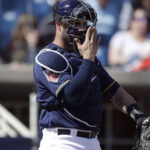 Edwin Escobar se recupera de molestias físicas en Japón