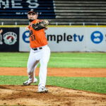 Bravos apabulló a Tiburones en Macuto