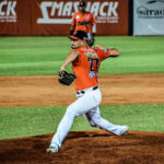 Margarita ganó el primero de la doble tanda ante Lara en entradas extras