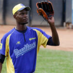 Andrew Albers dio victoria al líder Bravos
