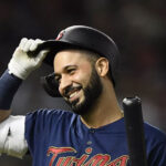 Ehire Adrianza no seguirá con Minnesota