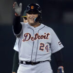 Acuña Jr. hizo historia con la primera temporada de 40 jonrones y 60 robos