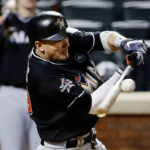 Margarita y Aragua intercambiaron peloteros