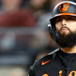 Germán Márquez cerca de lanzar en los juegos de exhibición