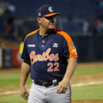 Yonathan Daza se uniformó, debutó y se quedará sólo por la ronda regular