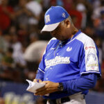 Caribes blanqueó a Leones y se puso a un paso de la final