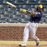 Keibert Ruiz debutó y conectó jonrón en su primer turno