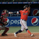 Cardenales ratificó a Carlos Mendoza como mánager