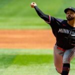 El relevista James Hoyt regresará con Lara