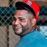 Elvis Andrus trabaja para mejorar su ofensiva