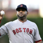 Carlos Asuaje contento con su primer jonrón