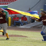 Jhoulys Chacín cambiado a Angelinos