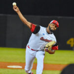 El venezolano Leonardo Rivas completó el cambio de Raisel Iglesias