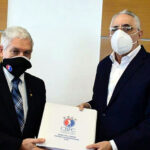 Salvador Pérez sigue estableciendo marcas con sus jonrones