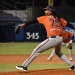 Jonrones de Ildemaro Vargas y Carlos Rivero impulsaron al Lara