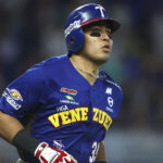 Amarista disfruta la Serie del Caribe como si se tratara de la primera vez