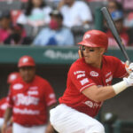 Sandy León llegó a un acuerdo con Texas