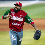 Junior Lake conectó el hit de oro para darle la victoria a Estrellas Orientales