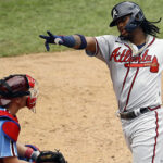 José Osuna fue reincorporado por los Piratas