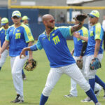 Mike Rojas comandó el primer entrenamiento del Caracas