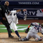 William Contreras conectó jonrón y se unió a un reducido grupo