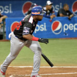 Loiger Padrón no tiene fecha de regreso con Leones